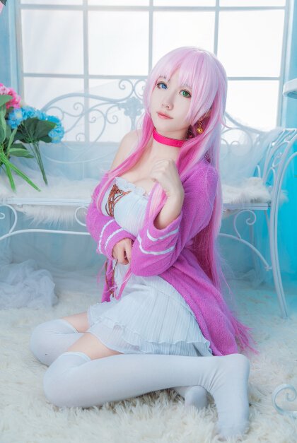 又见Neko的cosplay 风色夭夭演绎白丝猫娘